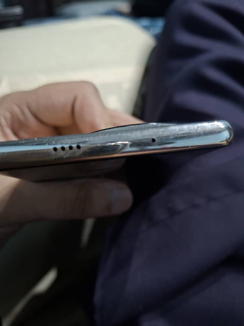 Tecno CAMON 30S 4