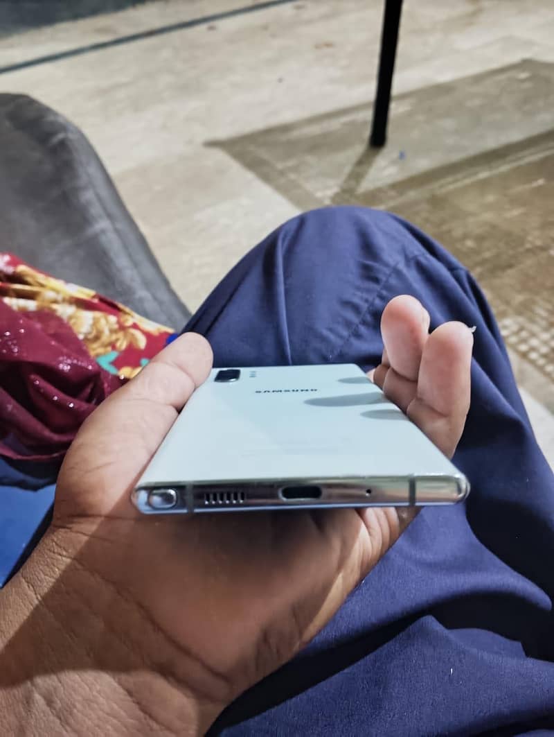 Samsung Mobile Note 10 Plus 4