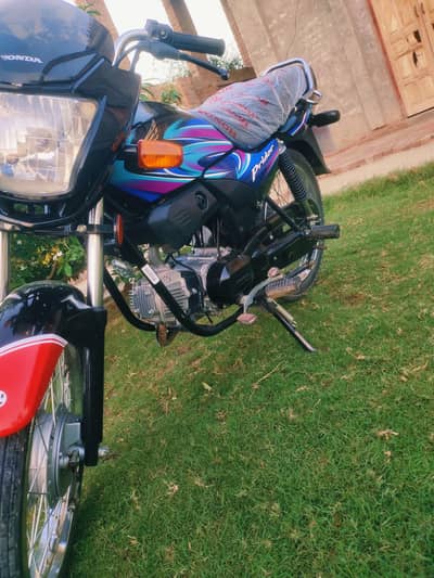 Honda pridor
