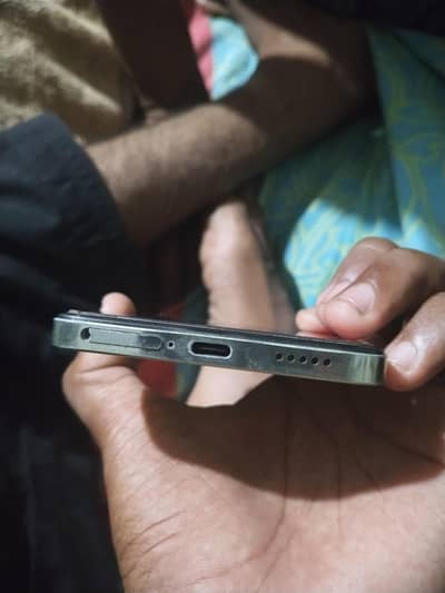 Dabba charger shat achi candeshan hay