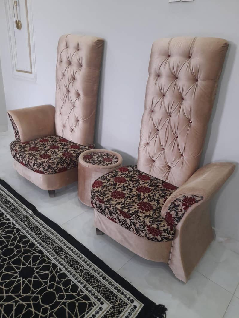 Two Long Sofa set with round table 3