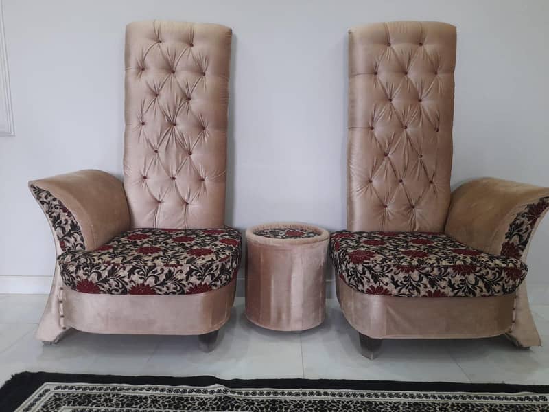 Two Long Sofa set with round table 4