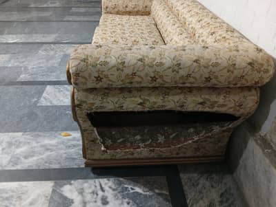 3+2+1 Used Sofa Set