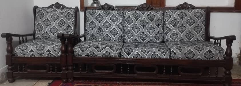 5 seater wooden Sofa