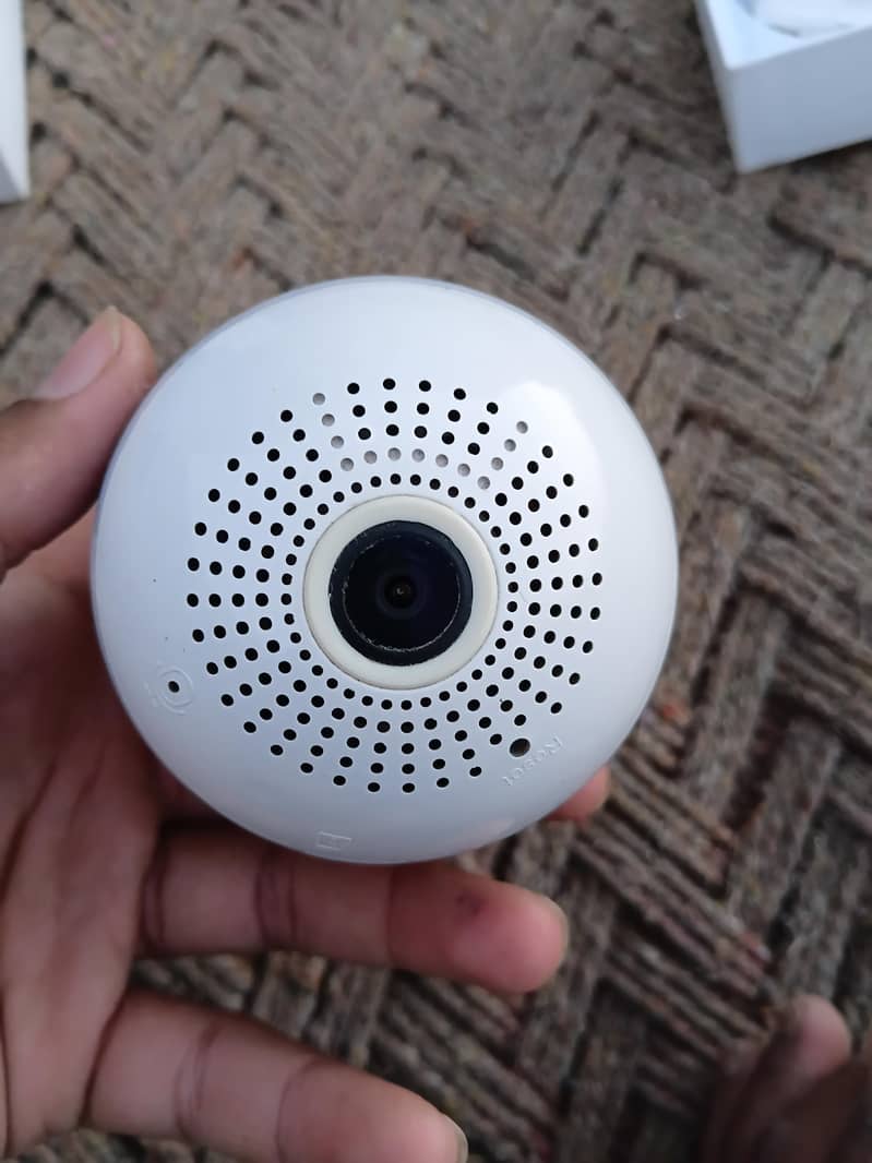 wireless bulb camera 6
