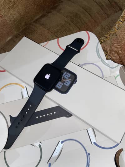 Apple watch se 2nd generation 40mm
