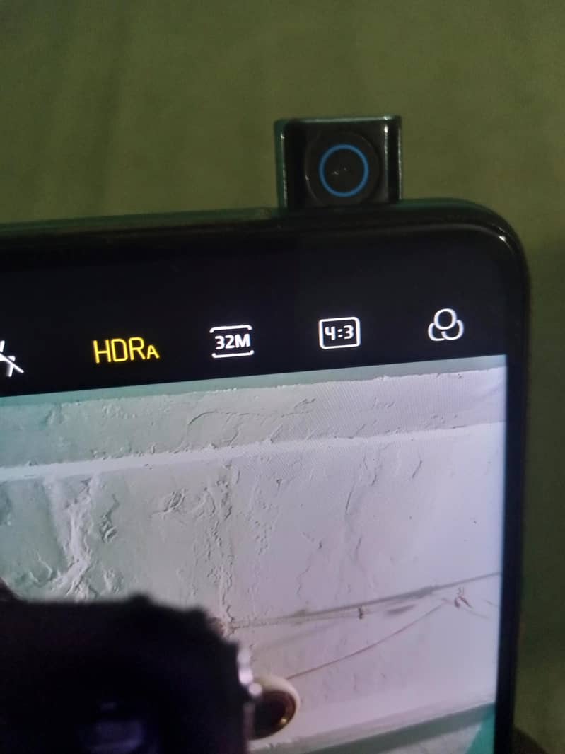 TECNO CAMON 15 PRO 4