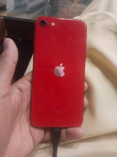 Apple iPhone SE