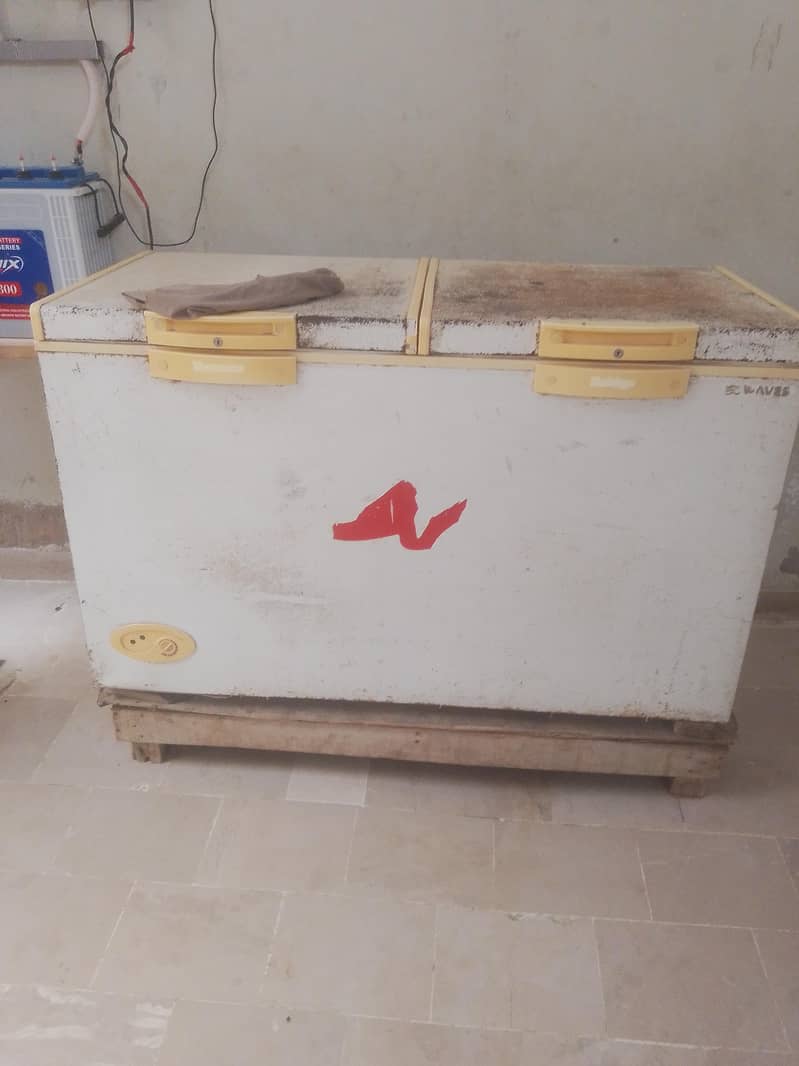 Waves freezer 4