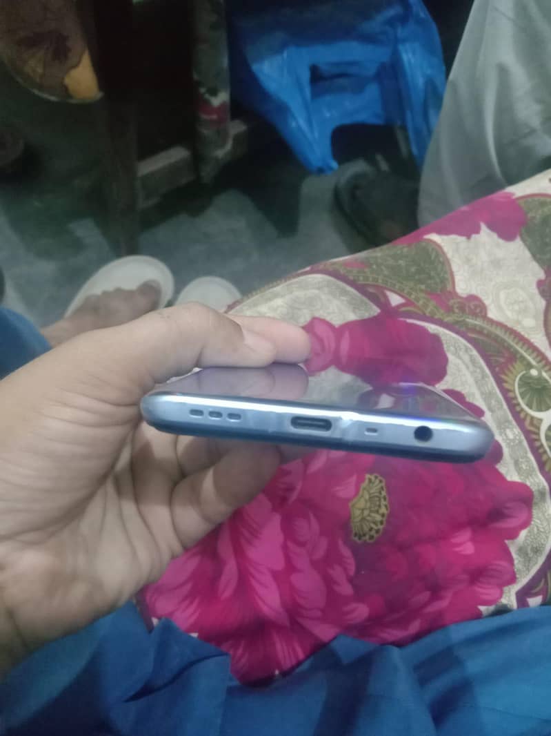 OPPO A54 4