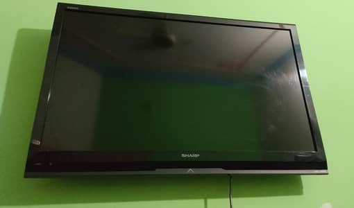 LCD and watching machine for sale both are used but on good condition.