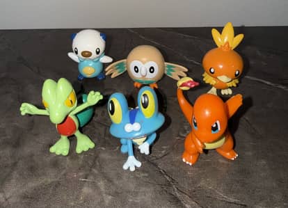 Pokemon Figures & Toys