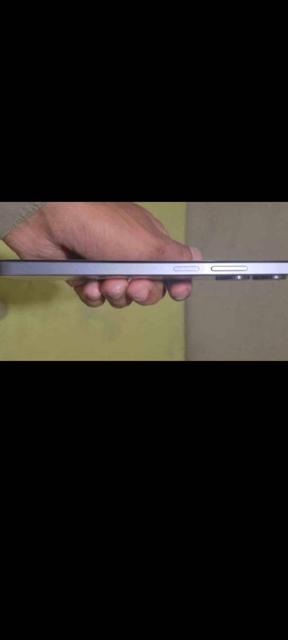 Realme Note 60 1