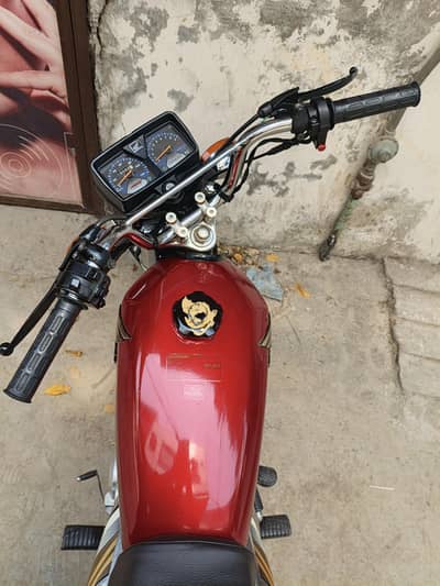 Honda 125 Self-start SE