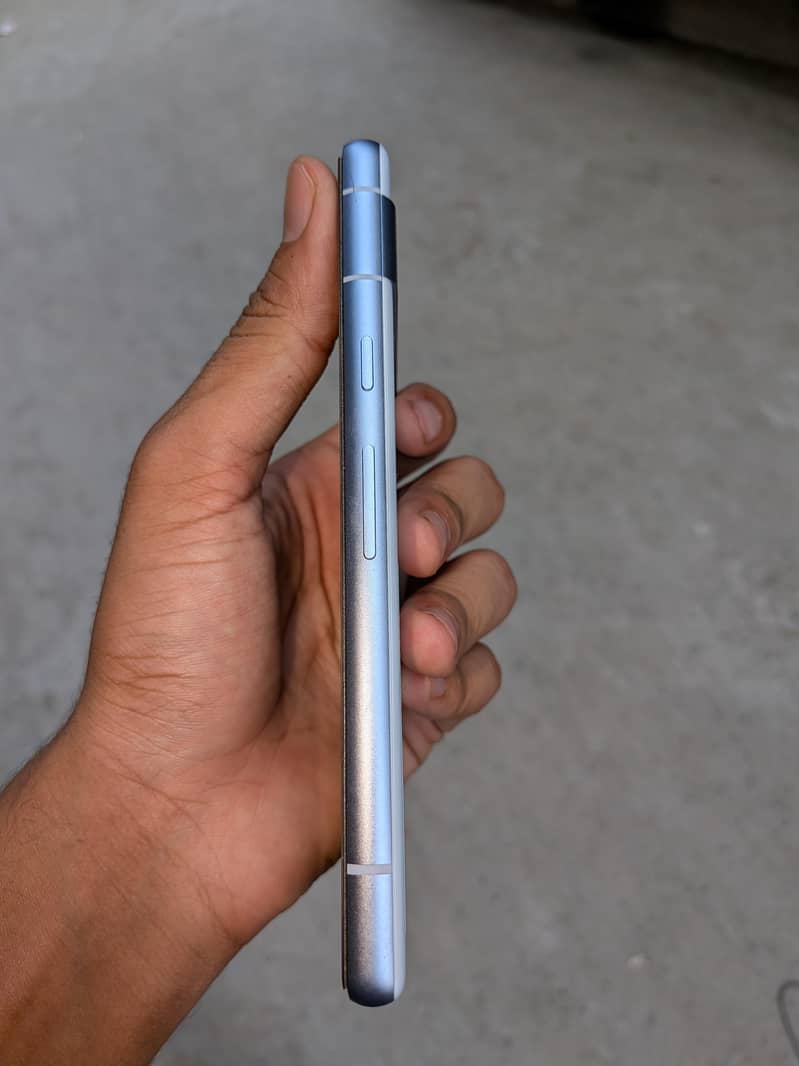 Google Pixel 7a 1