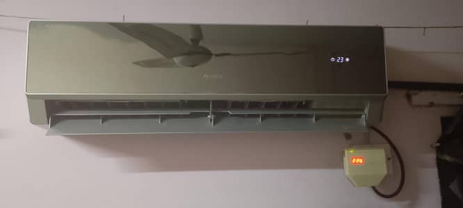 gree ac 1.5 ton good condition not repair