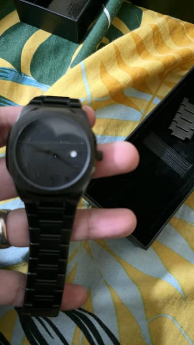 Aura arabic dial watch