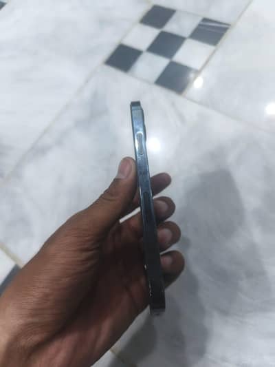 iphone 12 pro 10/10 con 128 gb  . . 74 health full geniun