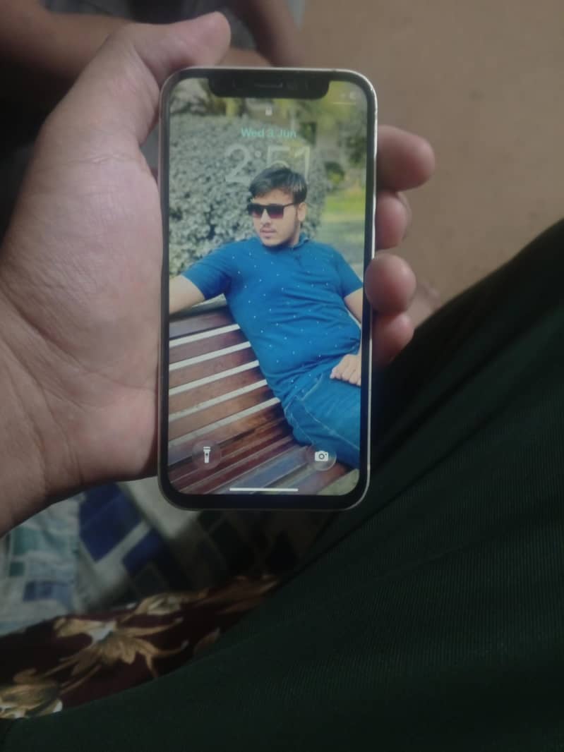 iPhone 12 mini 2