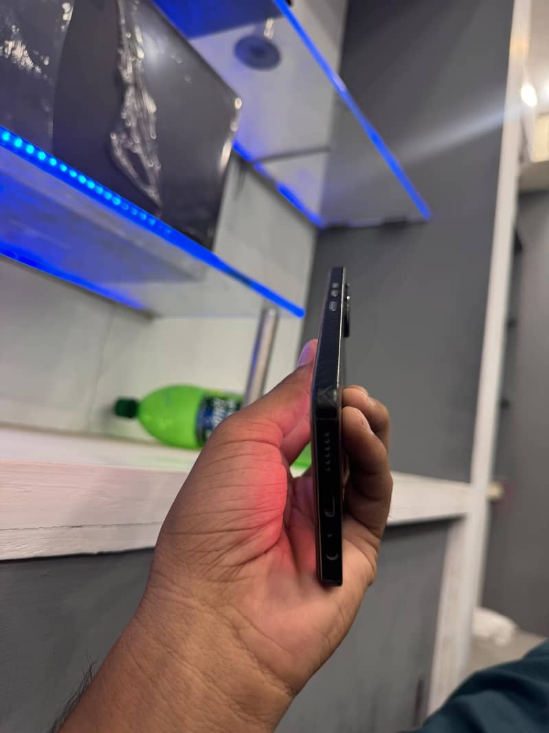 Tecno CAMON 20 2