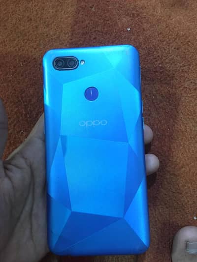 OPPO A12