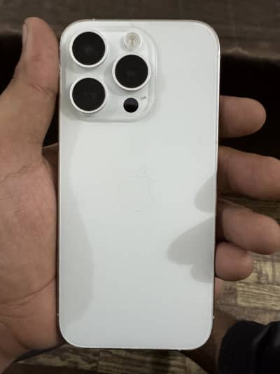 Apple iPhone 15 Pro