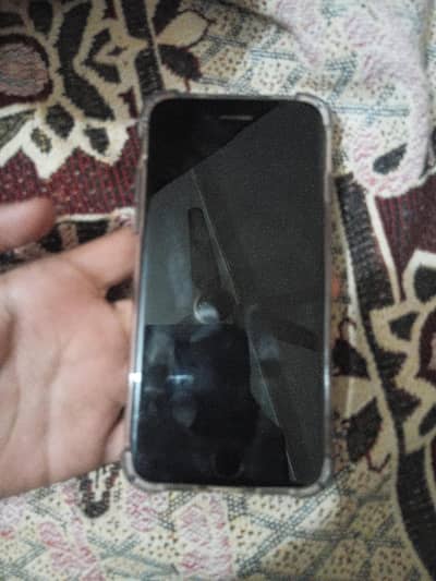 Apple iPhone 7