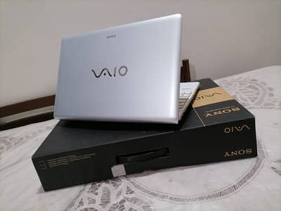 Sony VAIO VPCEB3F4E-15.5" 1366x768 HD LED, glossy