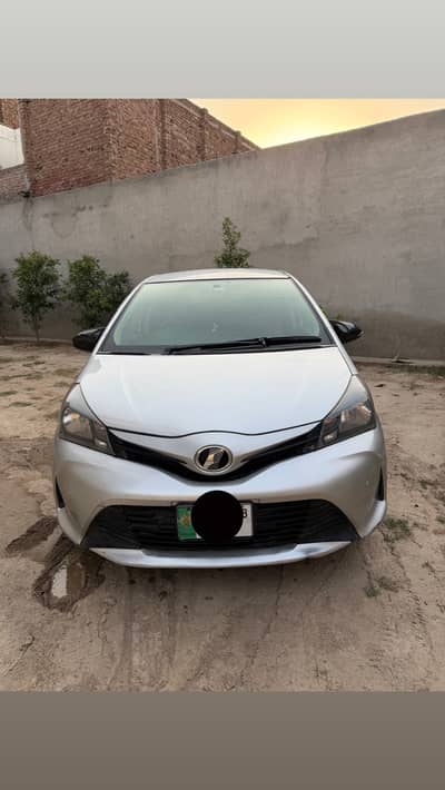 Toyota Vitz 2014