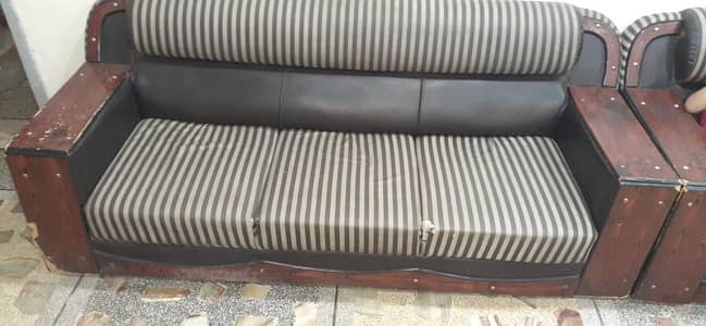1+2+3=6 seater
