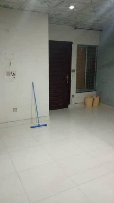 2 Bedroom Apartment/Flat Available for Rent K. B Colony Bhatta Chowk