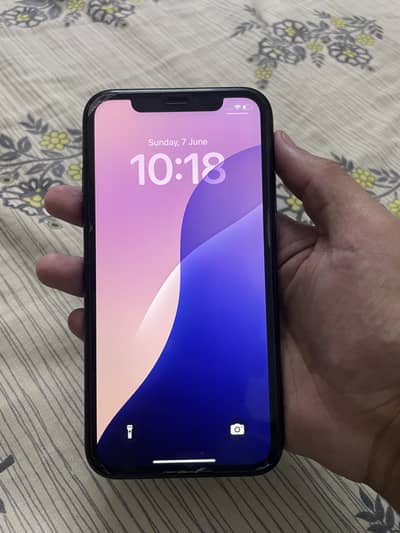 Apple iPhone XR