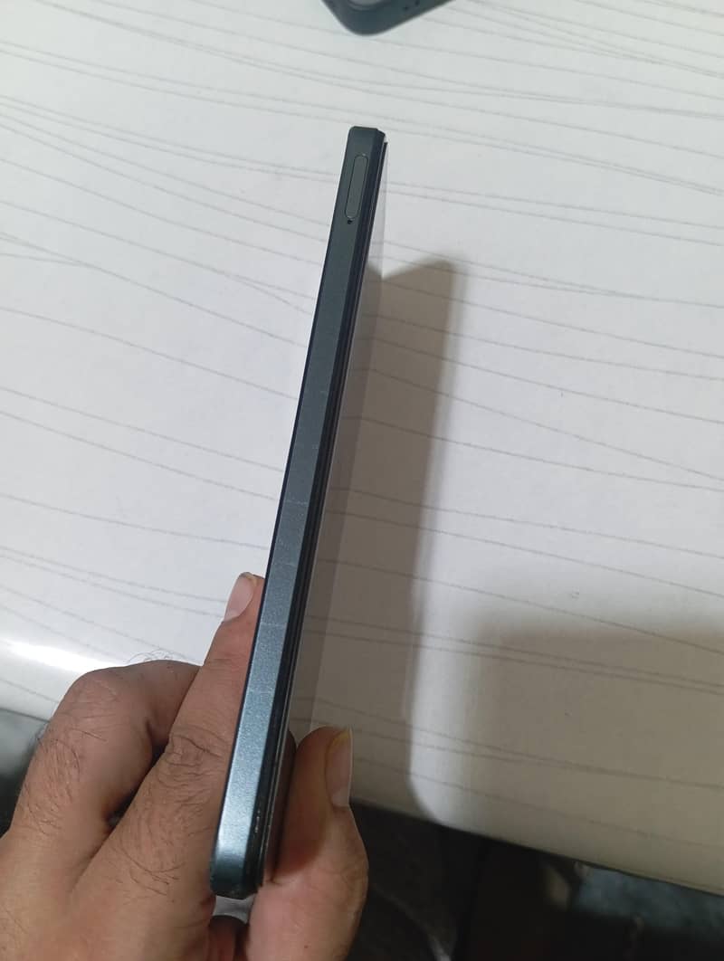 Realme C71 3