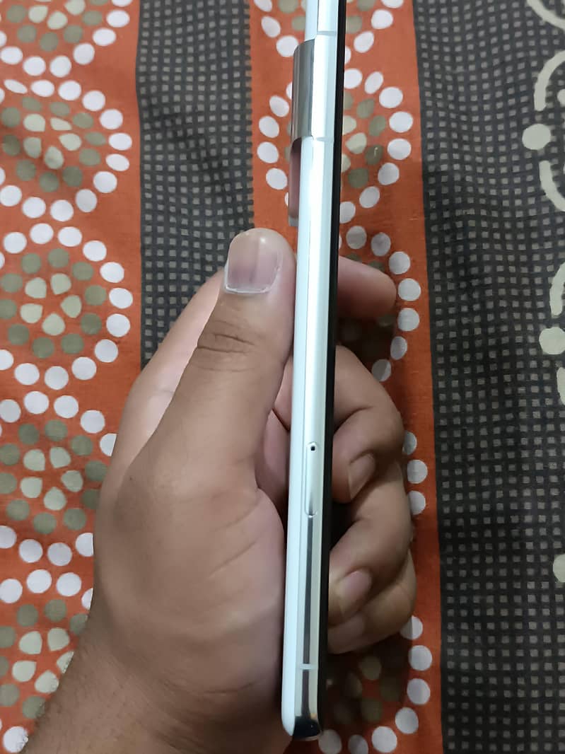 Google Pixel 7 Pro 2