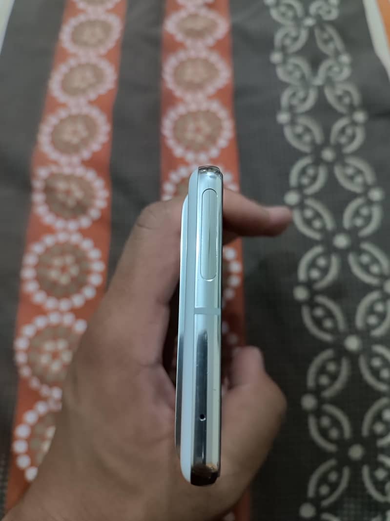 Google Pixel 7 Pro 8
