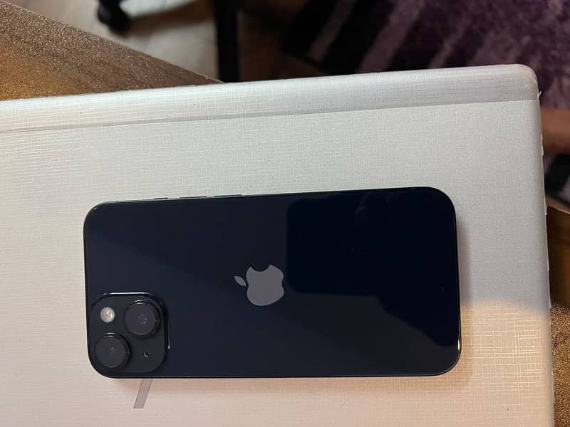 Apple iPhone 14 1