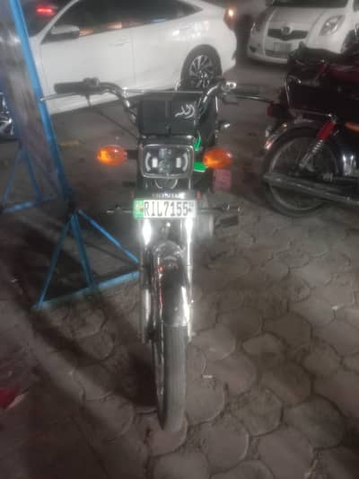 Honda 125 2014 model for sale wah cantt 03175608245