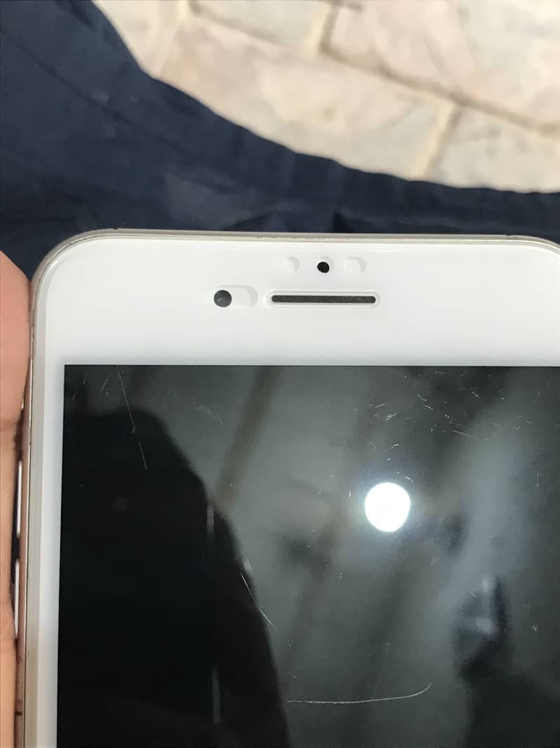 Apple iPhone 8 Plus 8