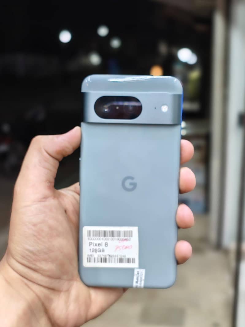 Google Pixel 8 0