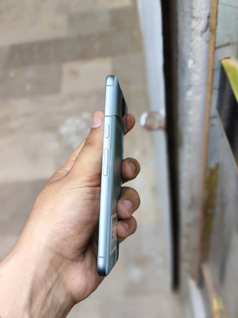 Google Pixel 8 3
