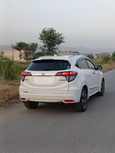 Honda Vezel 2013