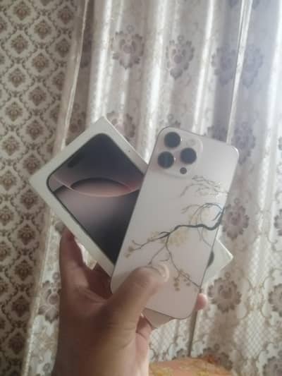 Apple iPhone 16 Pro Max