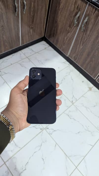 iPhone 12 non pta 10/10 waterpack
