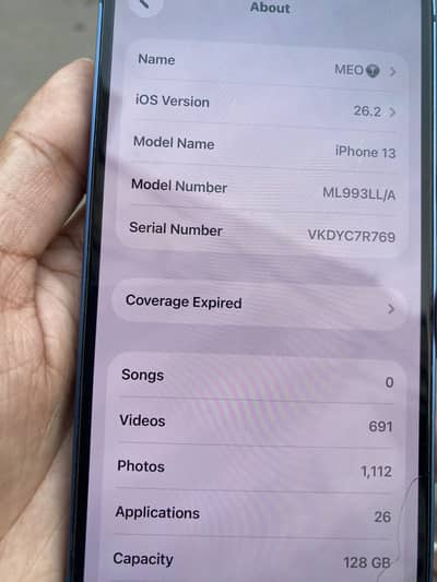 Apple iPhone 13
