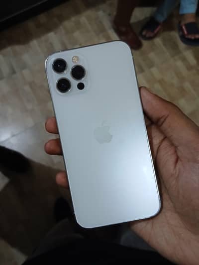 Apple iPhone 12 Pro