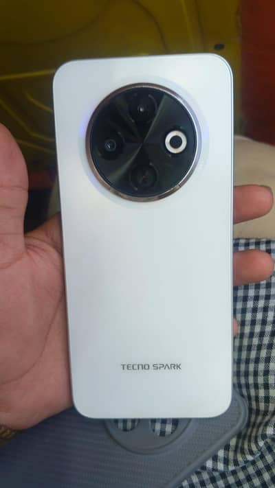 Tecno SPARK 30C