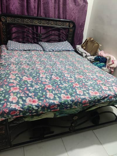 Iron rod bed x2
