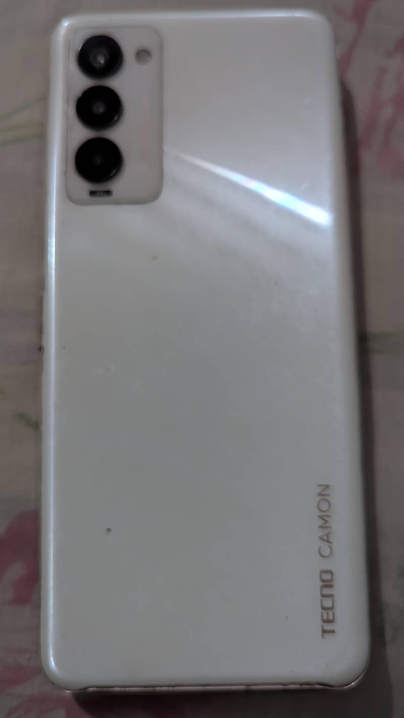 Tecno CAMON 18T 1