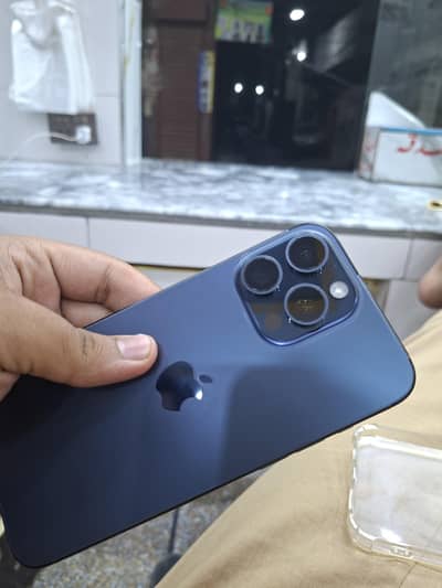 Apple iPhone 15 Pro Max