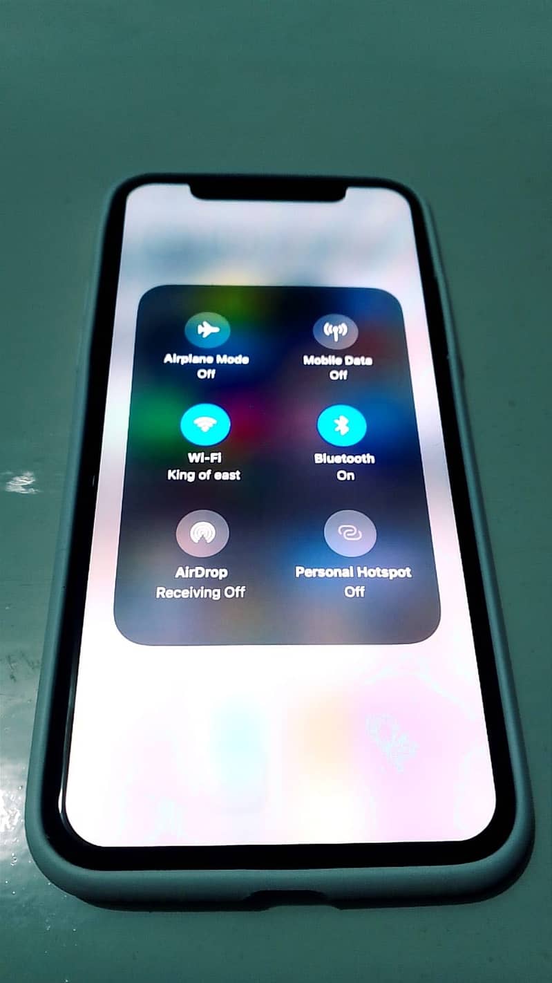 Apple iPhone X 3